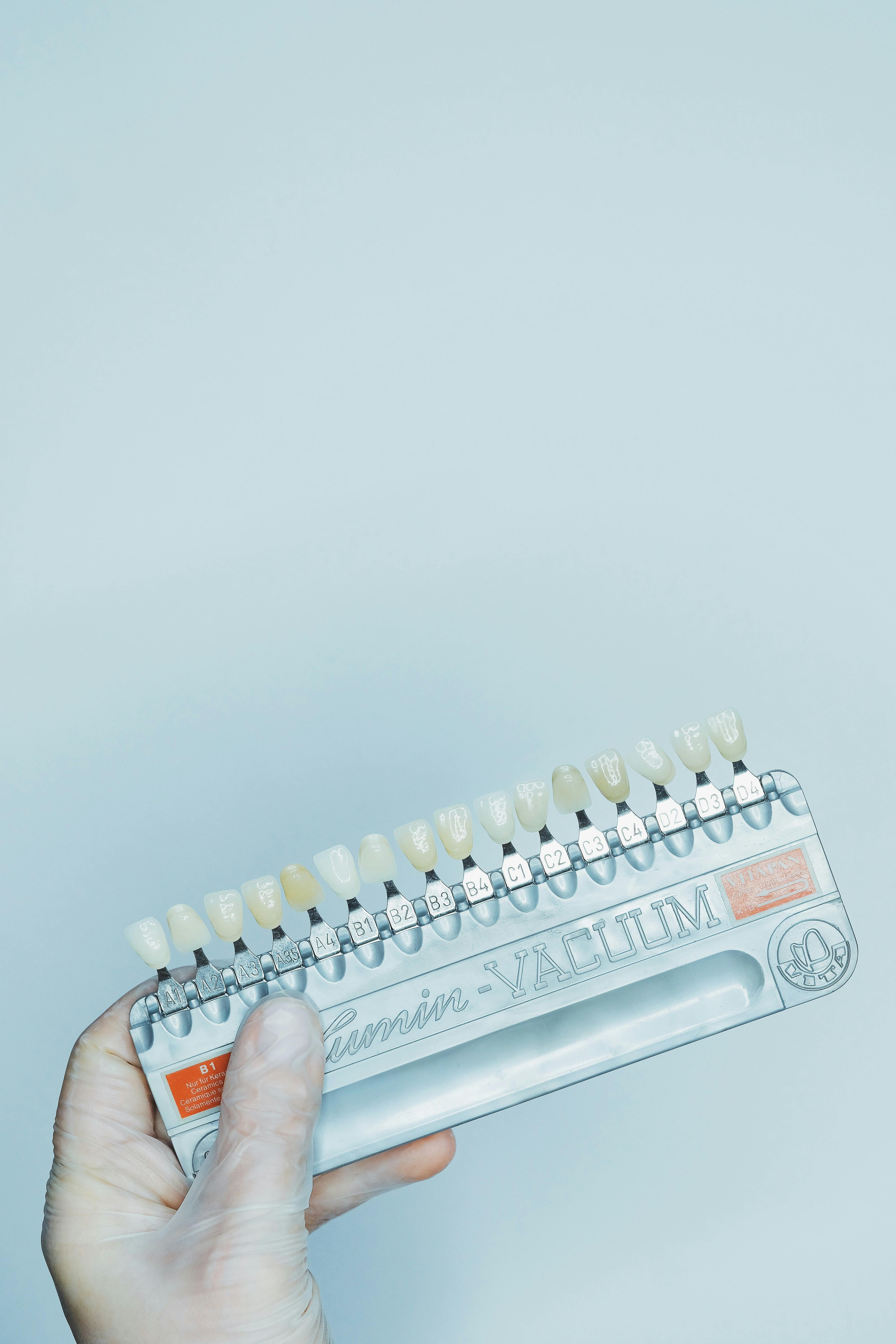 Estética dental desde la odontología biológica: Armonía, salud y naturalidad